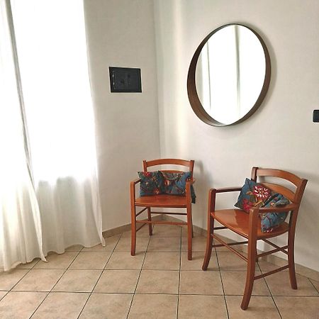 La Terrazza Apartment,A 50 Mt Dal Mare 바라체 외부 사진